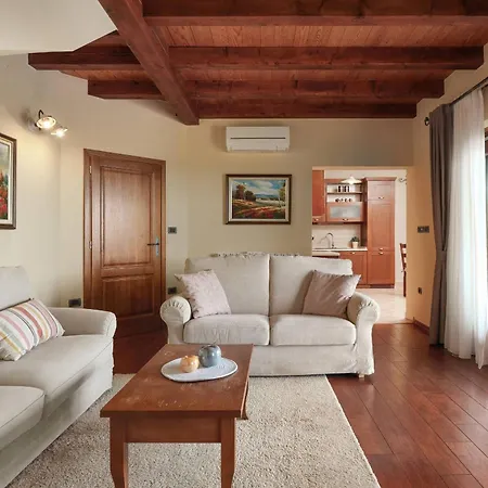 Sandy Villa Višnjan